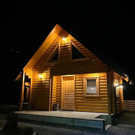 Brvnare Madera Banja * Ždrelo