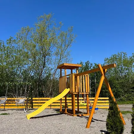 Brvnare Madera Banja * Ždrelo